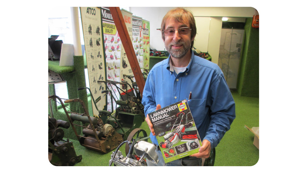 Lawnmower expert praises Kawasaki Engines