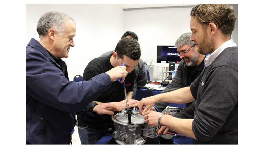 New training initiative for Kawasaki Engines dealers in Spain