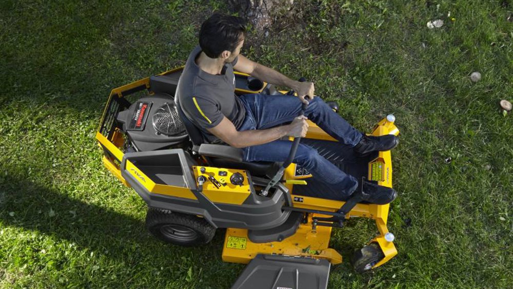 Cubra uma maior área de solo com um cortador linear Powered by Kawasaki