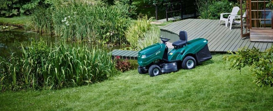 BUY THE BEST RIDE-ON: Commercial Ride-on Mower Buyer’s Guide