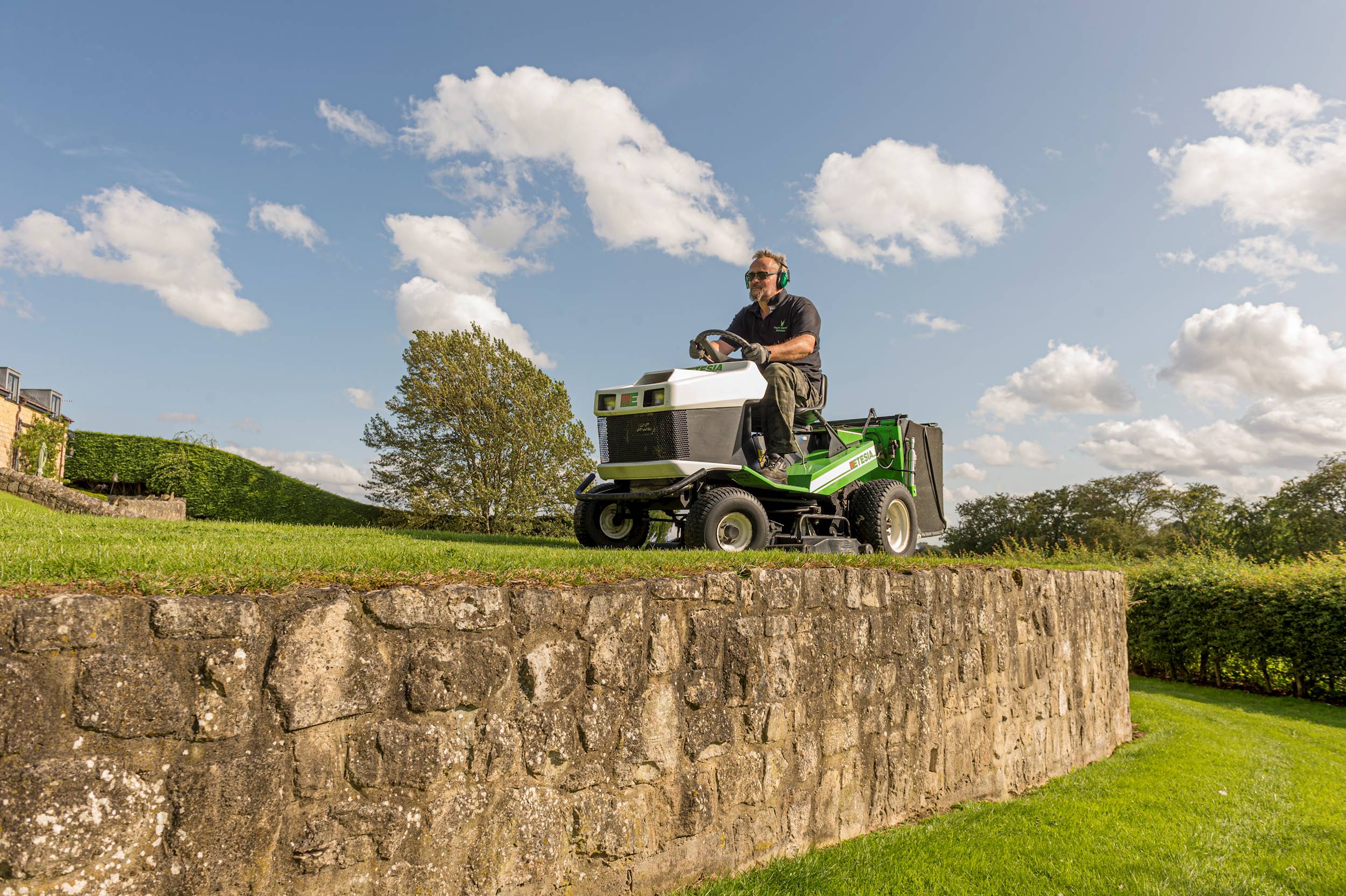 How to take great photos and video of your work Kawasaki Engines