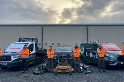 How to employ someone: is your landscaping business ready to take the leap?